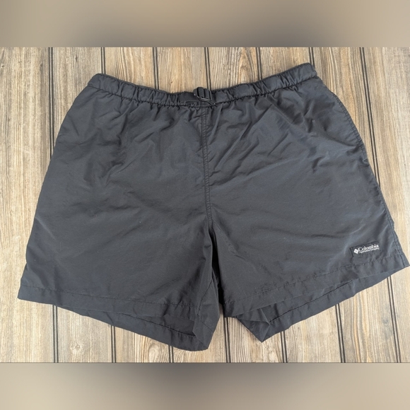Columbia Vintage Size XL Black Shorts Mesh Lined Pockets Y2K Excellent Condition - Picture 1 of 10